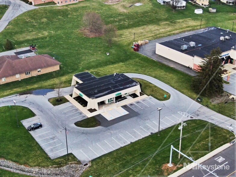 4641 Penn Ave, Sinking Spring, PA 19608