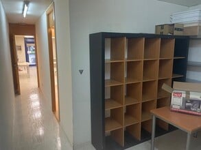 Office/Retail in Barcelona, Barcelona for lease Interior Photo- Image 2 of 7