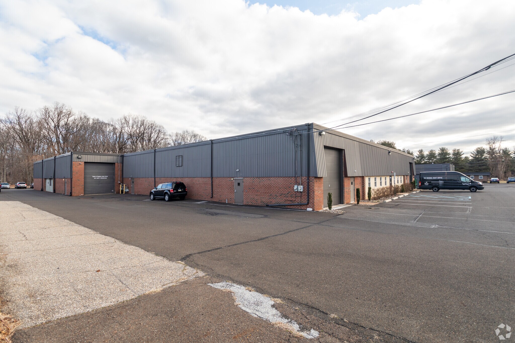 421-431 Pike Rd, Huntingdon Valley, PA for sale Building Photo- Image 1 of 1
