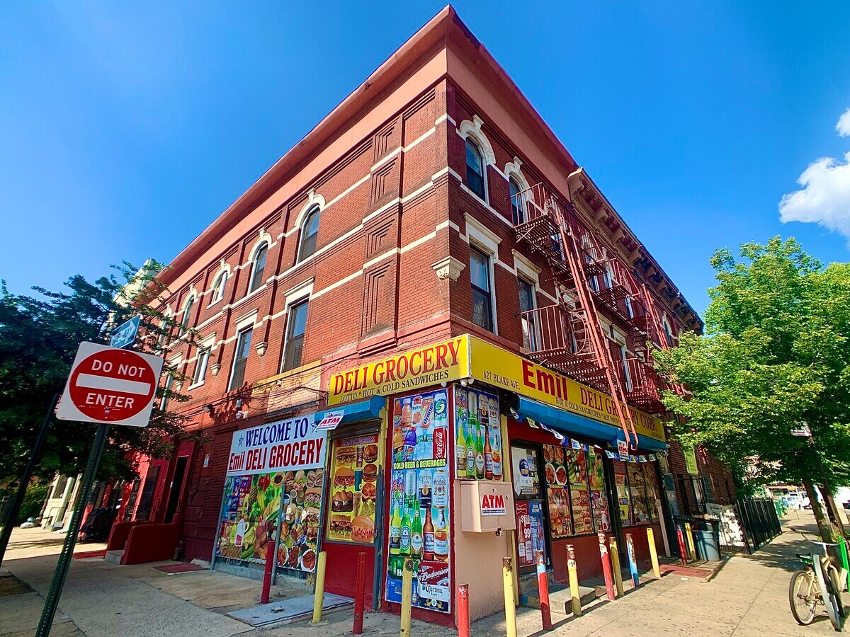 627 Blake Ave, Brooklyn, NY 11207
