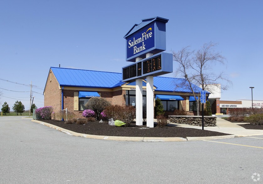 139 Endicott St, Danvers, MA for sale - Primary Photo - Image 1 of 1