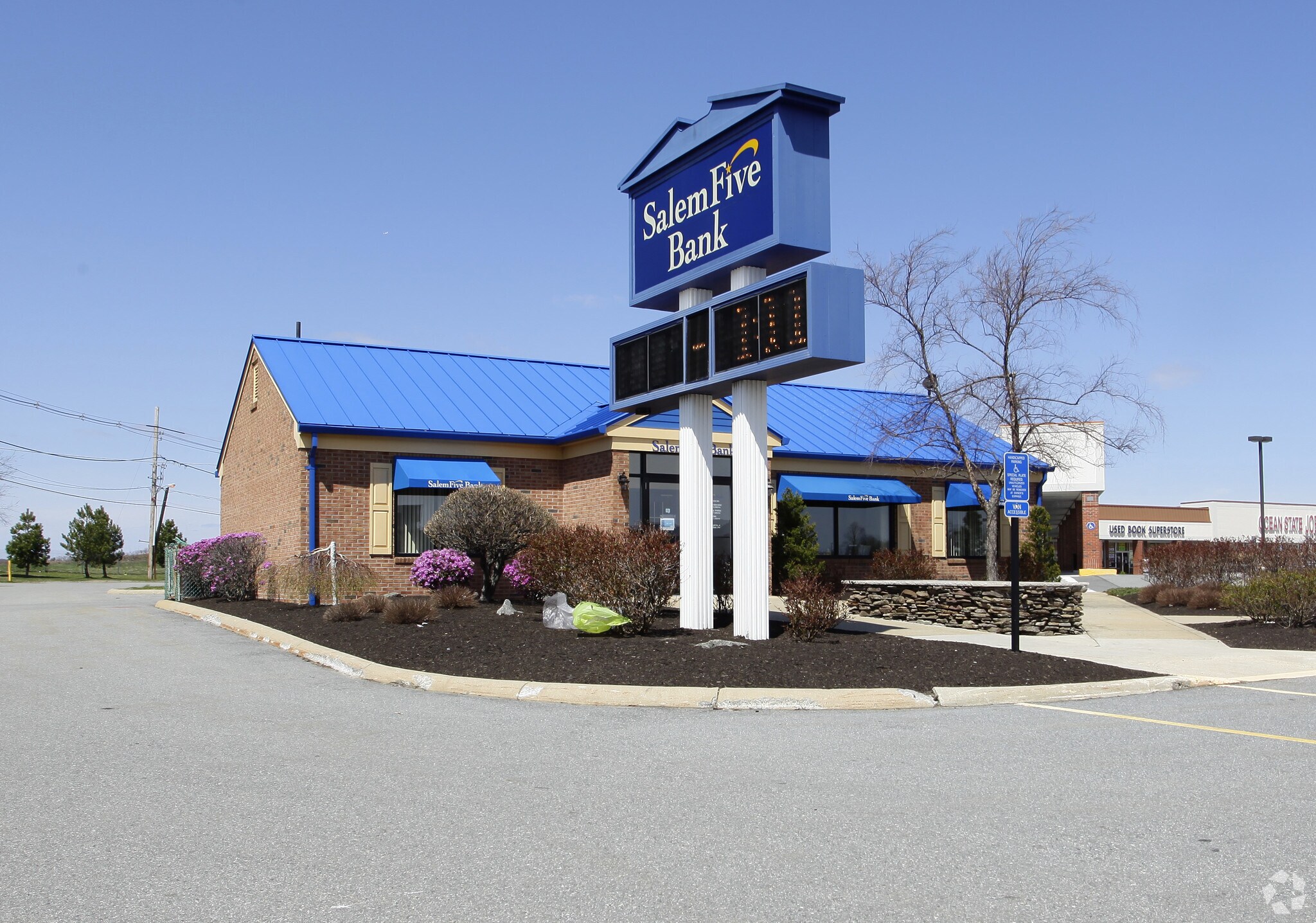 139 Endicott St, Danvers, MA for sale Primary Photo- Image 1 of 1