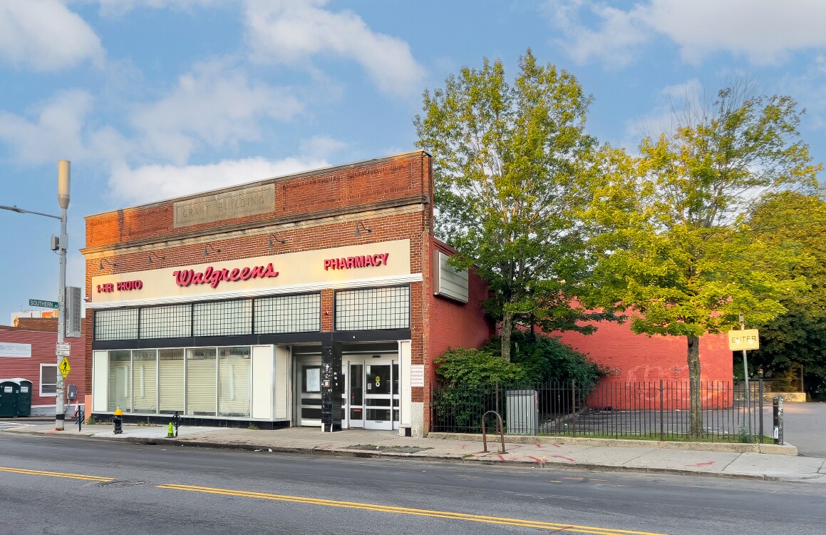 585 Washington St, Boston, MA for lease Building Photo- Image 1 of 4