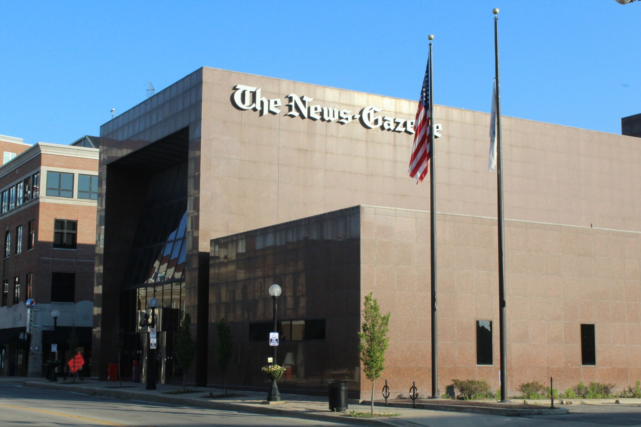 15 E Main St, Champaign, IL for sale Building Photo- Image 1 of 1