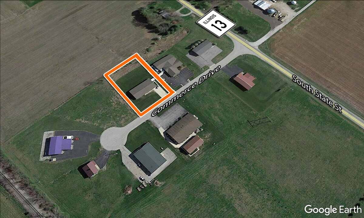 10 Commerce Dr, Freeburg, IL 62243 2 Office/Warehouse Buildings for