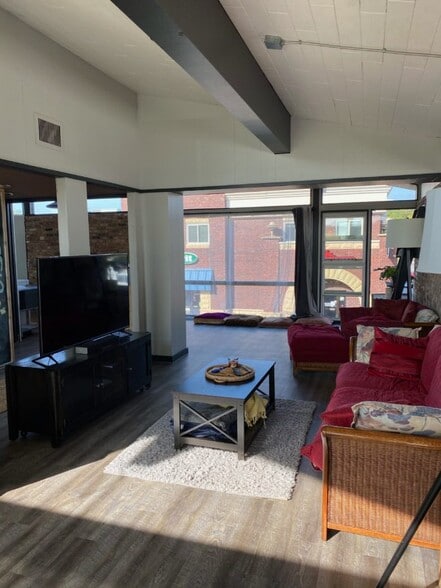 506 N Martin Ave, Muncie, IN for sale - Building Photo - Image 3 of 5