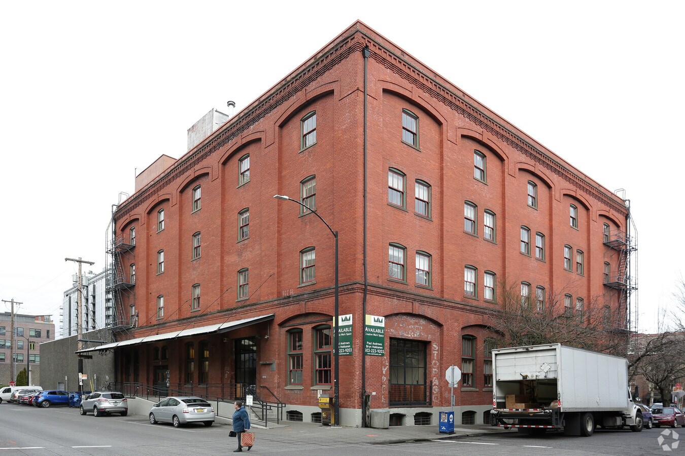 1231 NW Hoyt St, Portland, OR 97209 Maddox Building