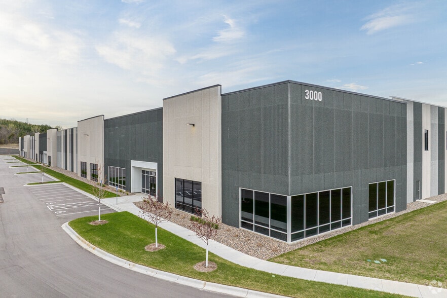 3000 Emery Way, Shakopee, MN for sale - Building Photo - Image 1 of 4