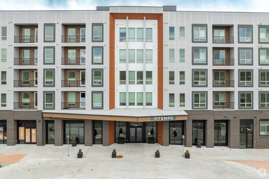 12150 E Dartmouth Ave, Aurora, CO for lease - Building Photo - Image 2 of 31