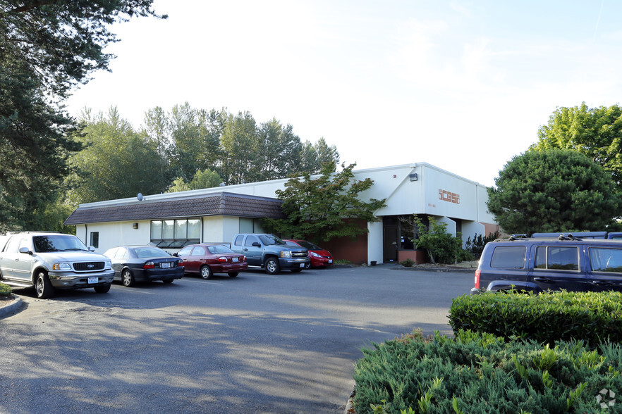 808 Washington Ave N, Kent, WA for lease - Building Photo - Image 1 of 2