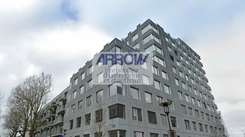 Office in Nantes for lease - Building Photo - Image 1 of 5