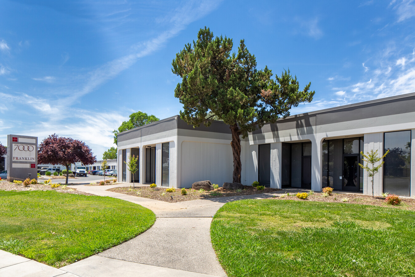 7000 Franklin Blvd, Sacramento, CA 95823 - Franklin Business Park | LoopNet