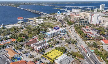 2146 Johnson St, Fort Myers, FL - AERIAL  map view - Image1
