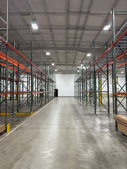 2625 Kotter Ave, Evansville, IN for sale - Building Photo - Image 3 of 8