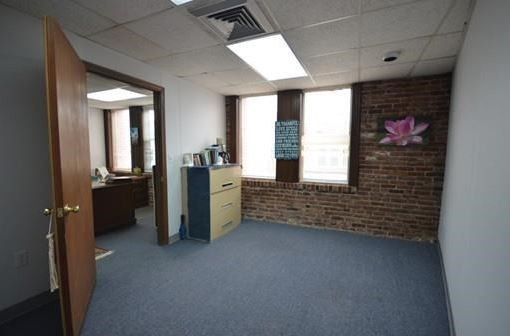 181 State St, Springfield, MA for sale Interior Photo- Image 1 of 1