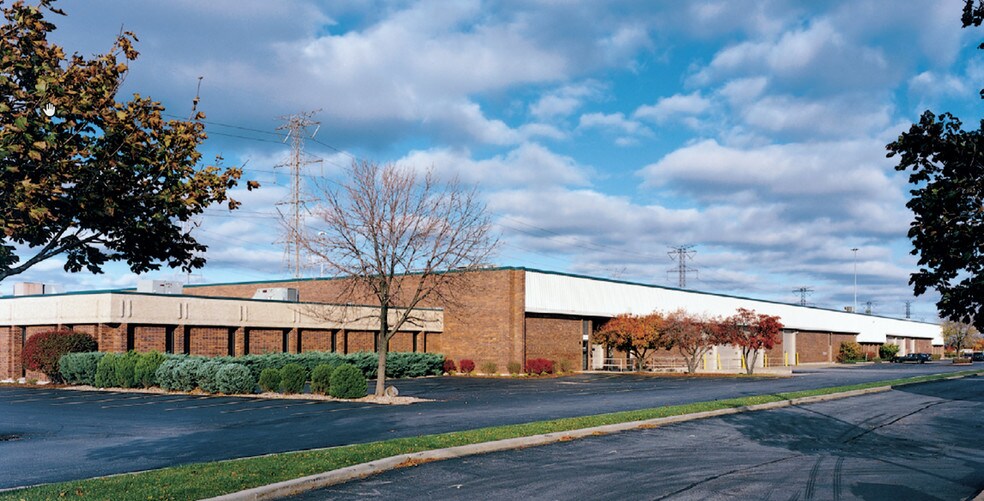 777-781 Church Rd, Elmhurst, IL for sale - Building Photo - Image 1 of 1