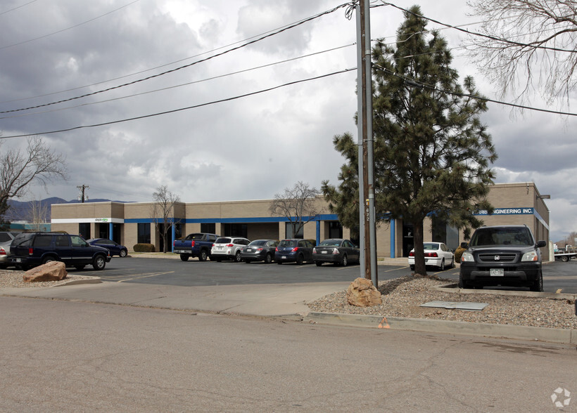 610-650 E 1st St, Colorado Springs, CO for lease - Building Photo - Image 2 of 2