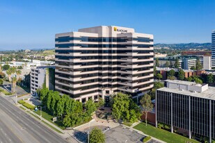 Woodland Hills Ca Commercial Real Estate For Lease Loopnet Com