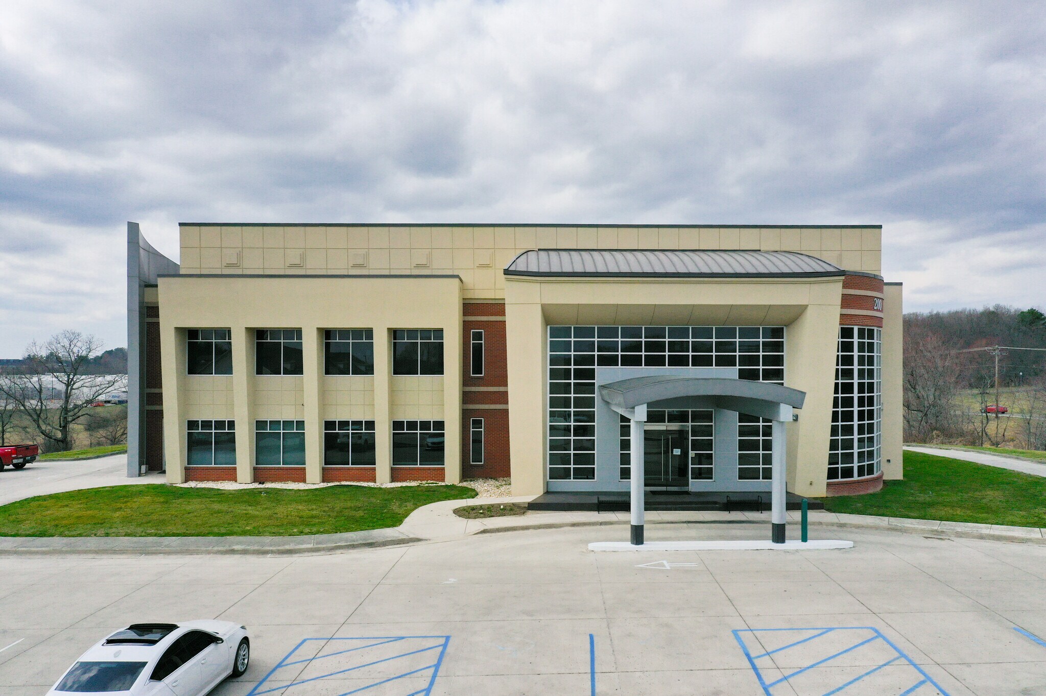 200 City Hill Dr, London, KY for lease Interior Photo- Image 1 of 44