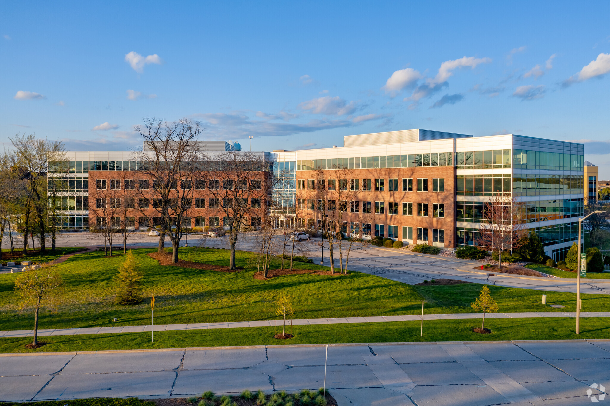 10700 W Research Dr, Milwaukee, WI for lease Building Photo- Image 1 of 13