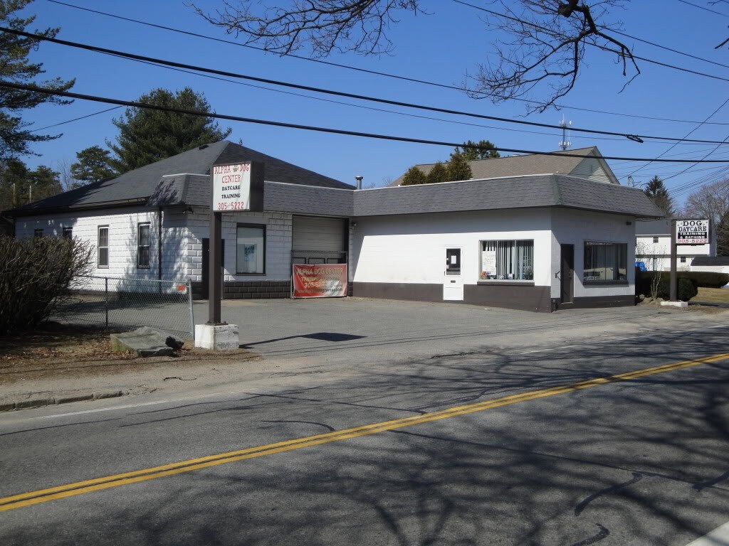1270 High St, Cumberland, RI 02864