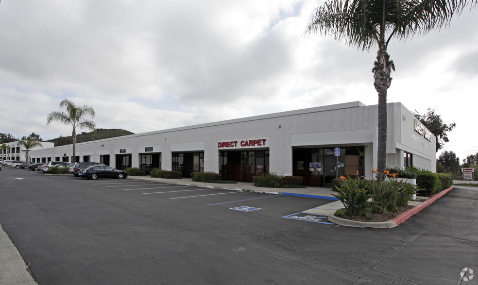 800 Los Vallecitos Blvd, San Marcos, CA for lease - Primary Photo - Image 1 of 10