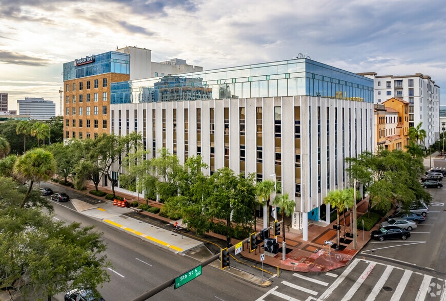 490 1st Ave S, Saint Petersburg, FL for lease - Building Photo - Image 2 of 7