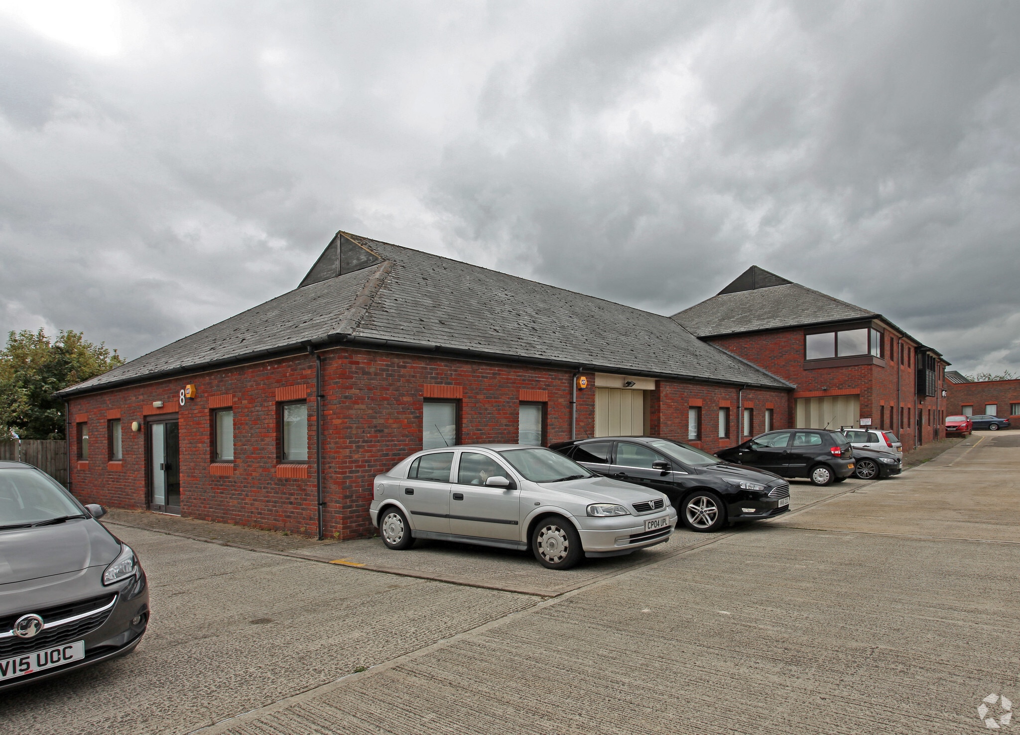 Wellington St, Thame for sale Primary Photo- Image 1 of 1