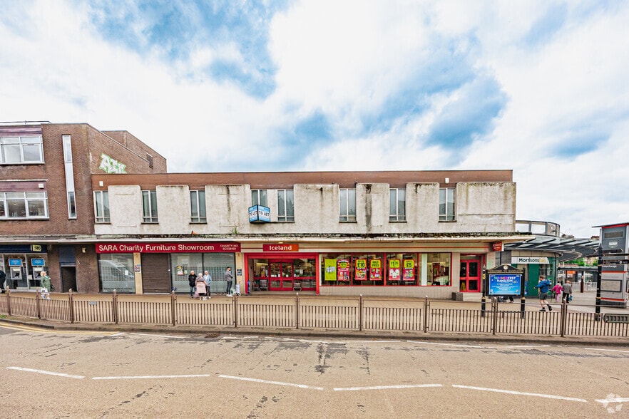 17 Brandon St, Hamilton for lease - Building Photo - Image 3 of 3