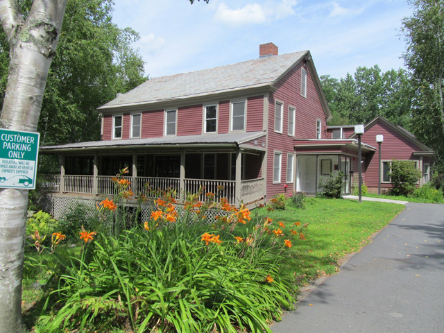 55 Putney Landing Rd, Putney, VT for sale Primary Photo- Image 1 of 1