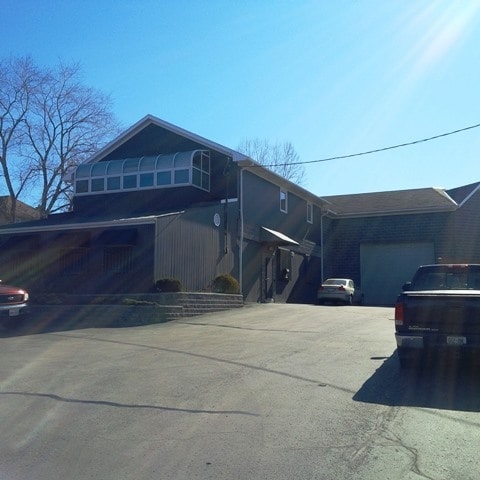 165 Fairway Rd N, Kitchener, ON for sale - Building Photo - Image 1 of 1