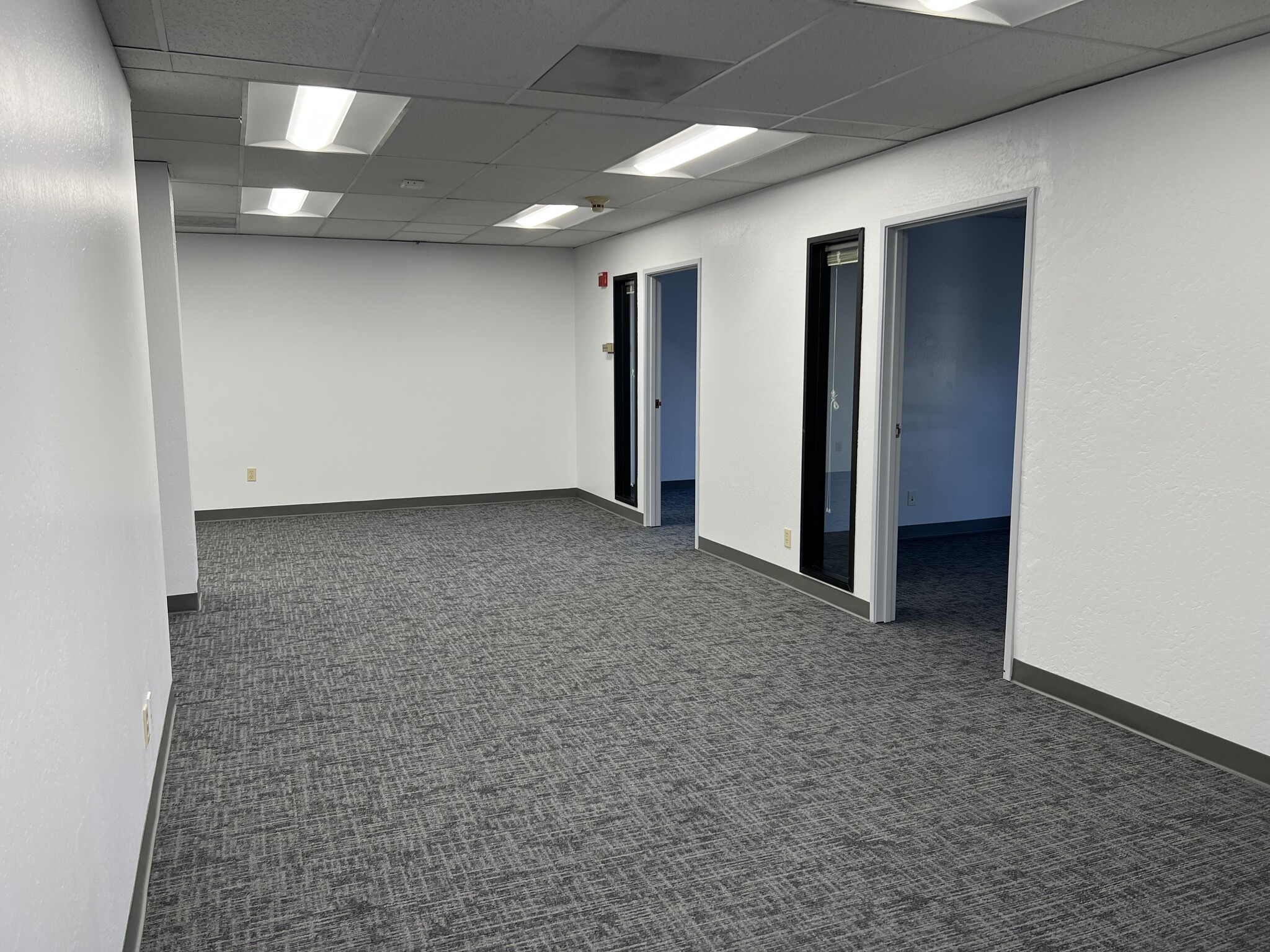 1650 S Amphlett Blvd, San Mateo, CA for lease Interior Photo- Image 1 of 4