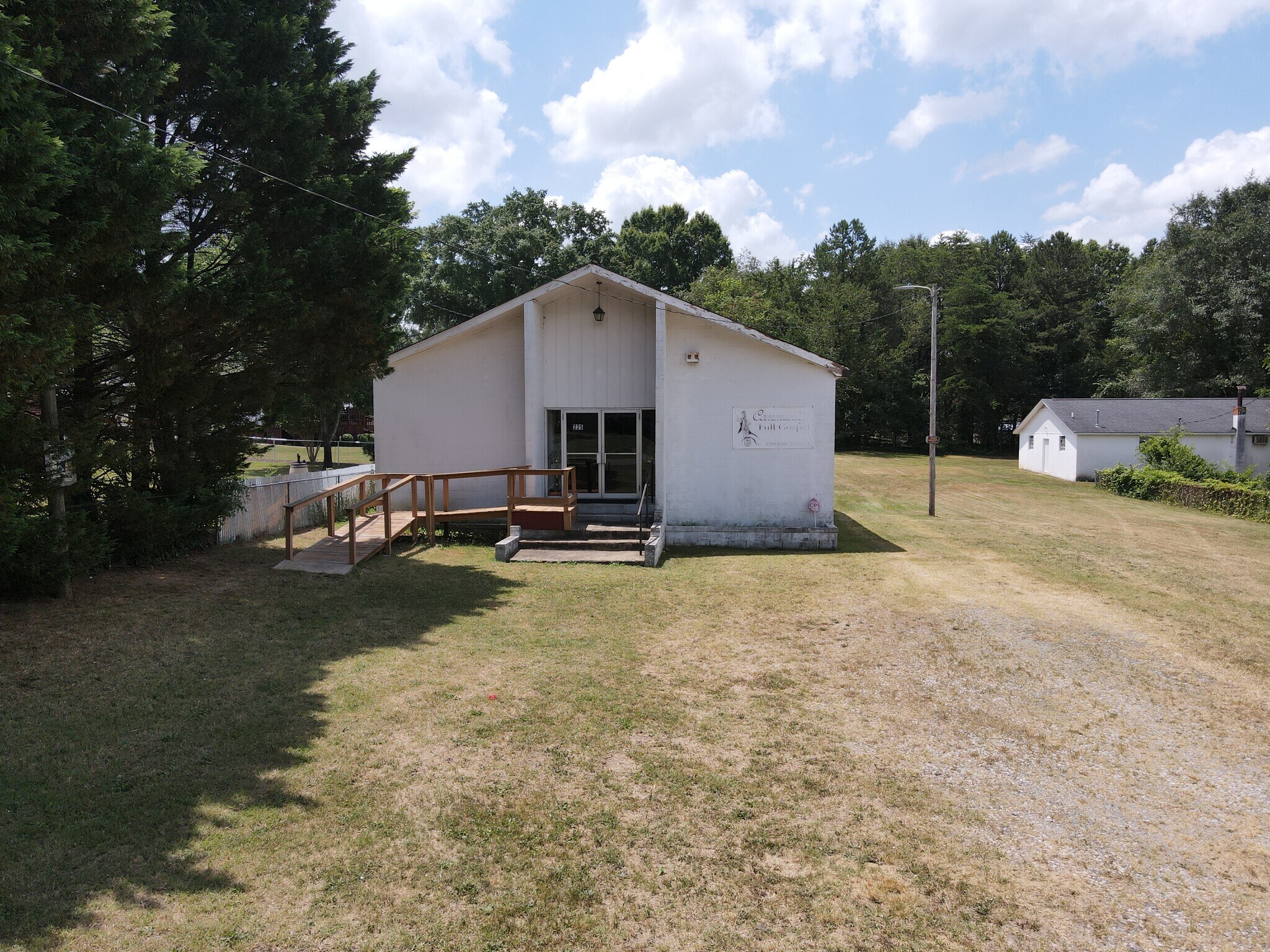 225 Kickapoo Ave, Gastonia, NC for sale Primary Photo- Image 1 of 1