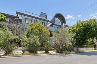 1800-1808 Thayer Ave, Los Angeles, CA for lease Interior Photo- Image 1 of 13