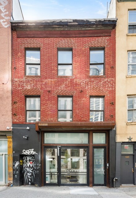 132 Tenth Ave, New York, NY for sale Primary Photo- Image 1 of 1