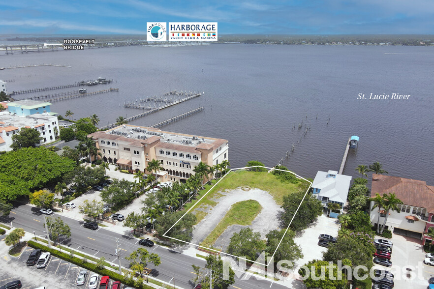 315 SE Osceola St, Stuart, FL for sale - Primary Photo - Image 1 of 6