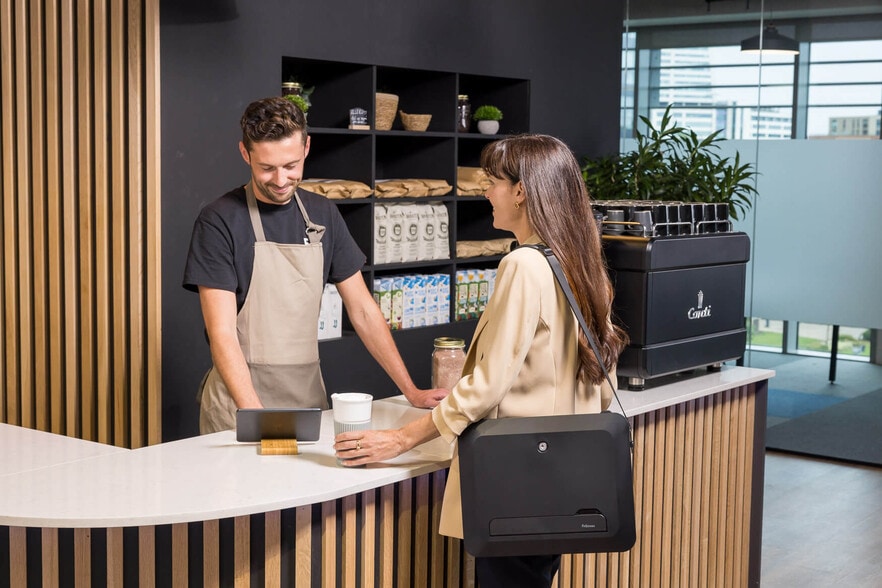 1 Pride Pl, Derby for lease - Lobby - Image 3 of 6