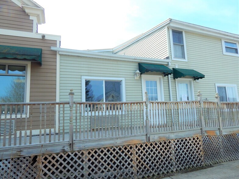 65-69 State Rd, Newaygo, MI for sale - Building Photo - Image 1 of 1