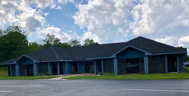 5750 Commons Park, East Syracuse, NY for sale Building Photo- Image 1 of 1