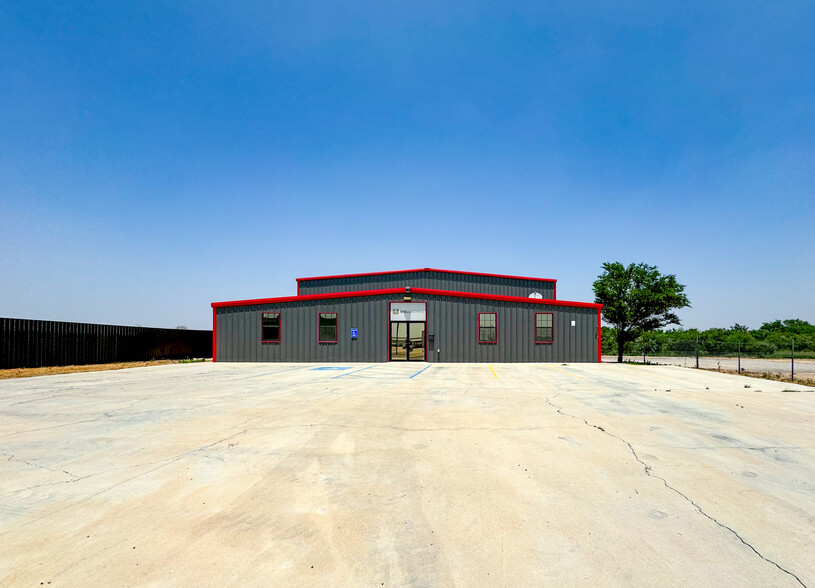 1500 Windcrest Rd, Odessa, TX for sale - Building Photo - Image 2 of 16