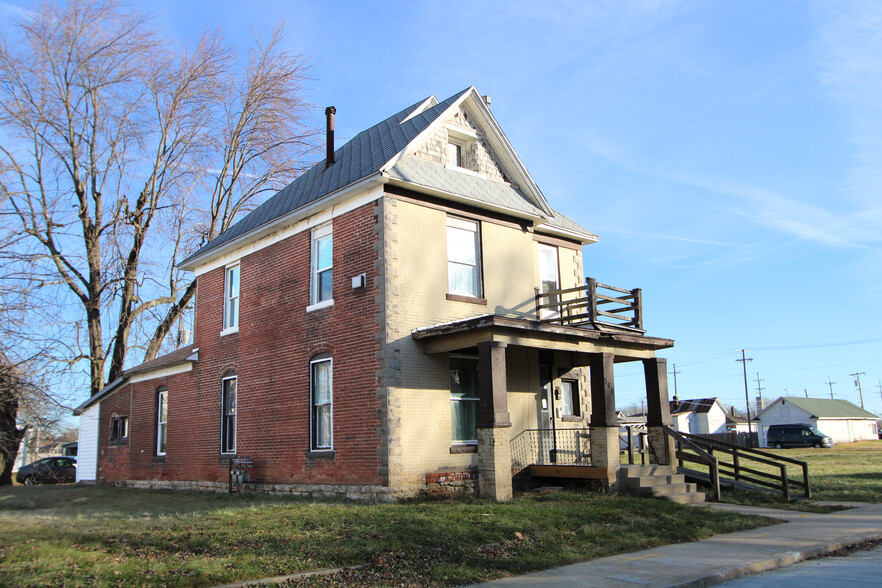 306 E North St, Muncie, IN for sale - Building Photo - Image 2 of 3