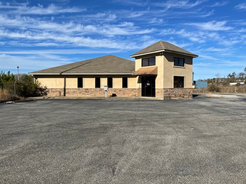 2900 Joe Davis Ind Blvd, Thomasville, AL for sale - Building Photo - Image 3 of 6