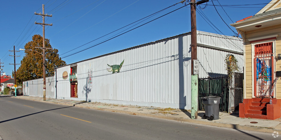 3023-3027 Chartres St, New Orleans, LA for lease - Primary Photo - Image 1 of 2