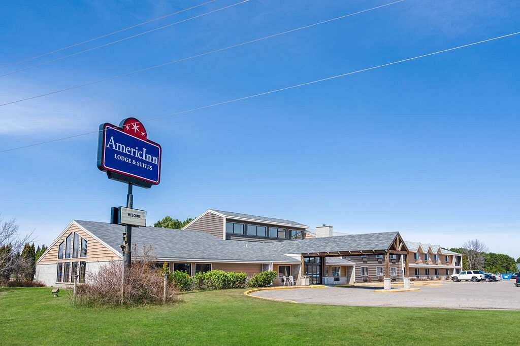 1501 1st St E, Park Rapids, MN for sale Primary Photo- Image 1 of 1
