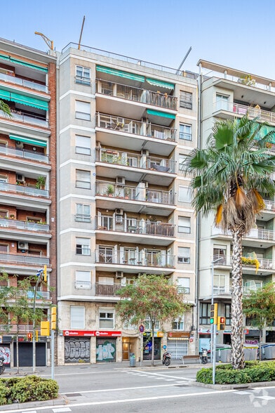 Travessera de Dalt, 9, Barcelona, Barcelona for lease - Primary Photo - Image 1 of 1