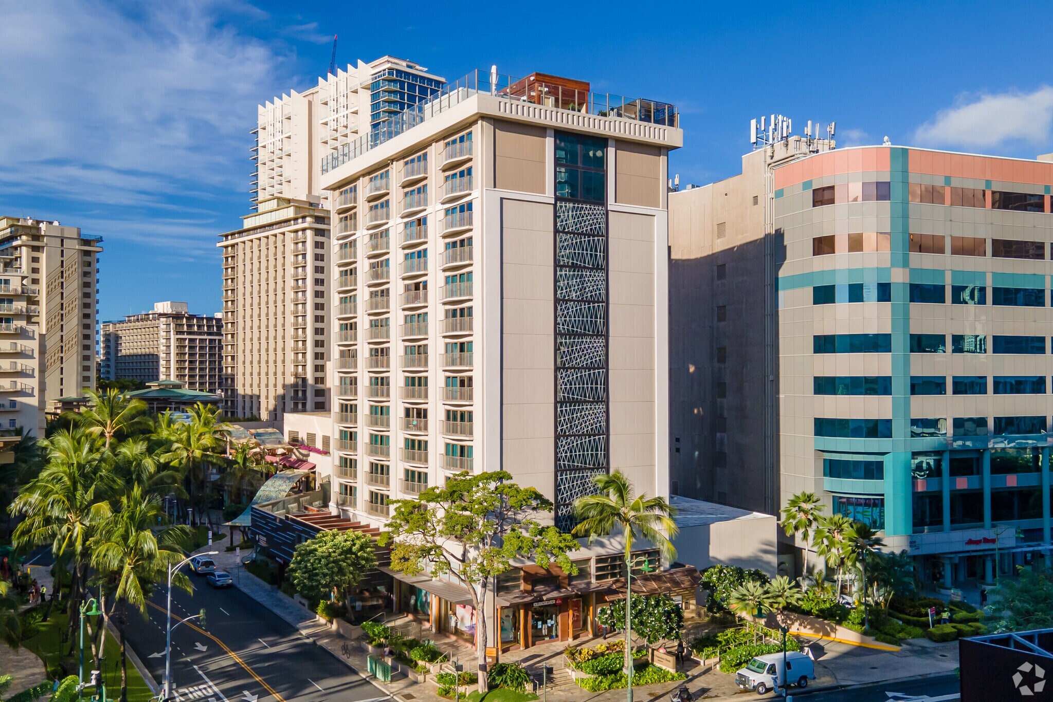 2181 Kalakaua Ave, Honolulu, HI for sale Primary Photo- Image 1 of 1