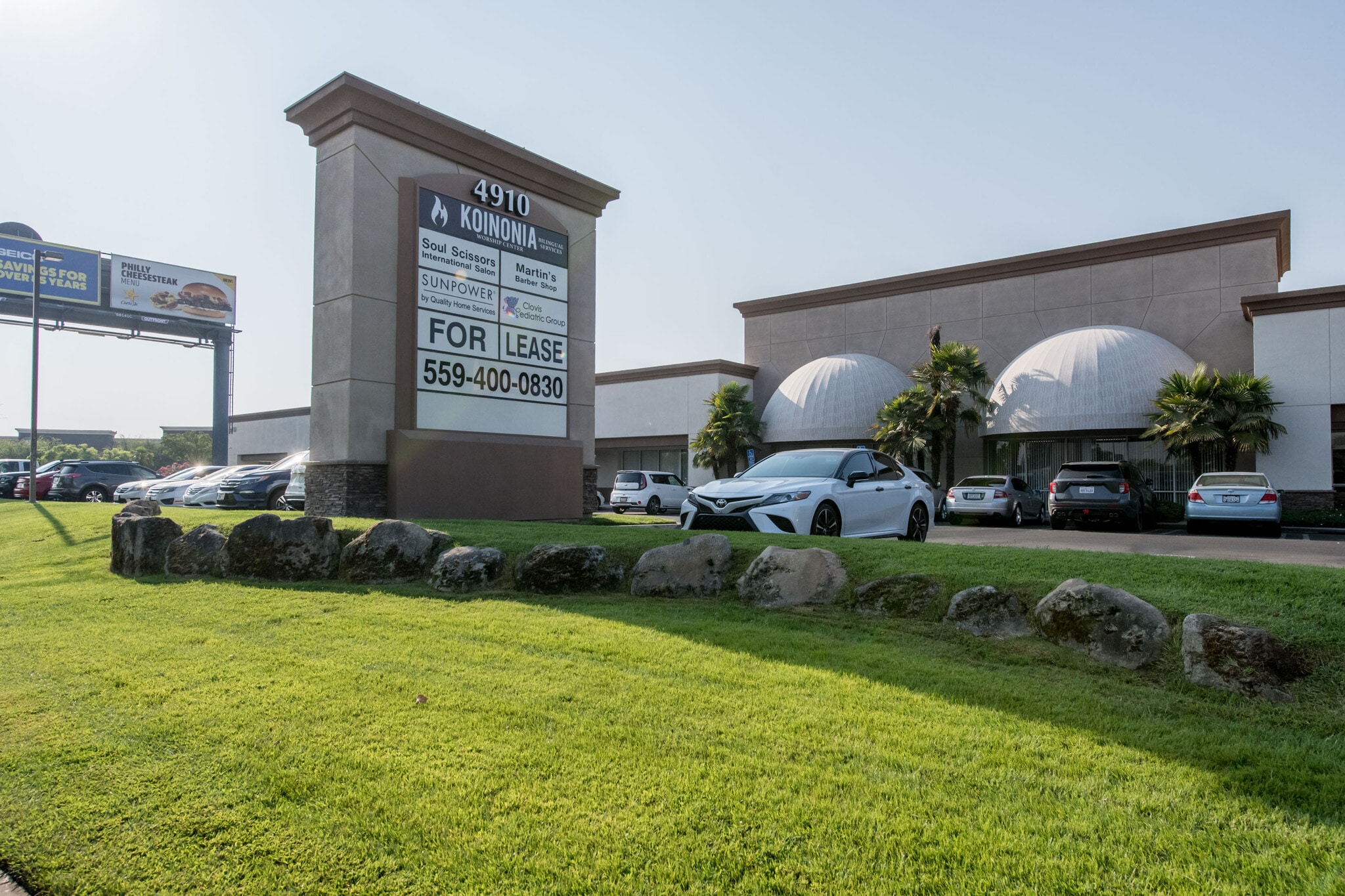 4910 E Ashlan Ave, Fresno, CA for lease Building Photo- Image 1 of 7