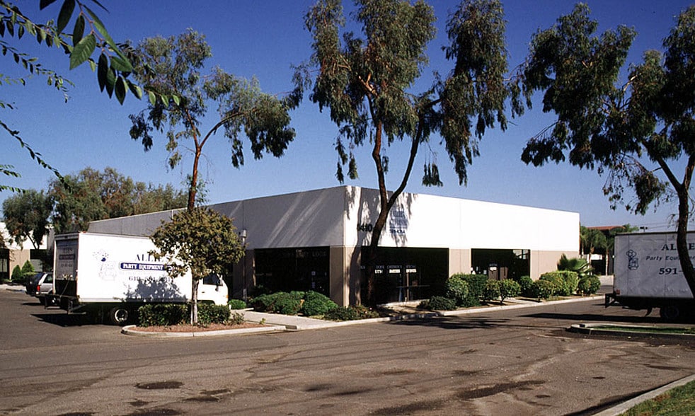 1410 Grand Ave, San Marcos, CA for lease - Building Photo - Image 3 of 17