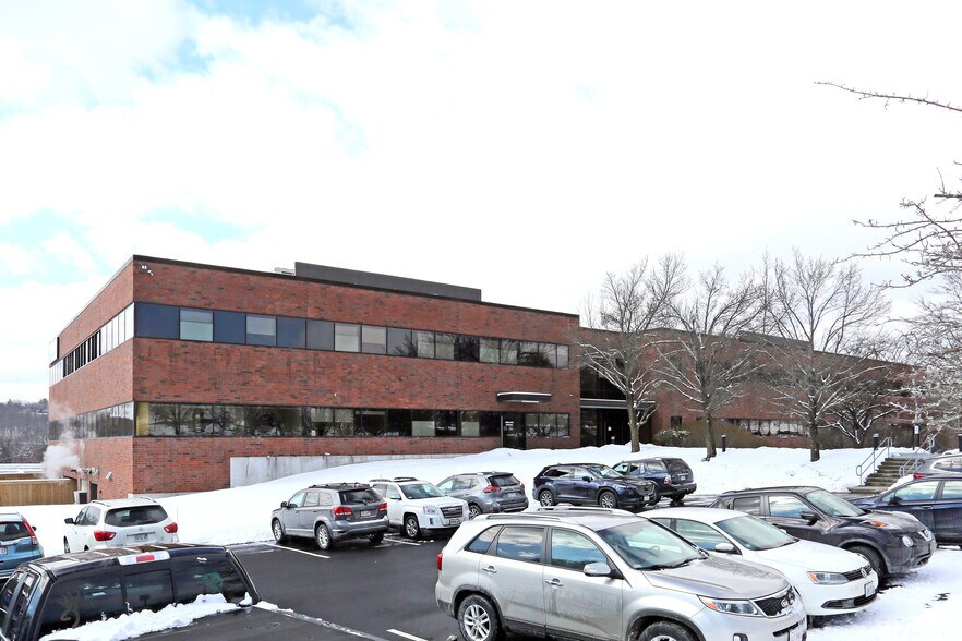 100 Century Dr, Worcester, MA for sale - Primary Photo - Image 1 of 1