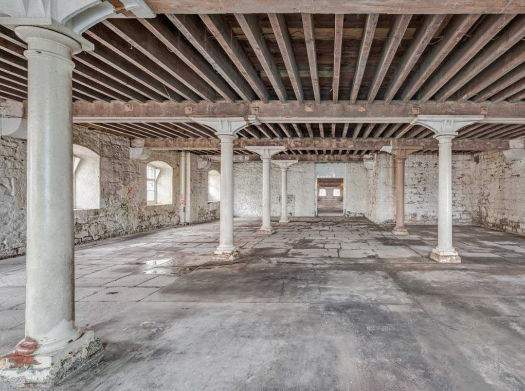 Melville Building, Plymouth for sale Primary Photo- Image 1 of 1